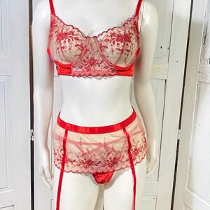 Empress Mimi Women's (M-L) Foxy Cleopatra Lingerie Lacy Mesh 3 Piece Set